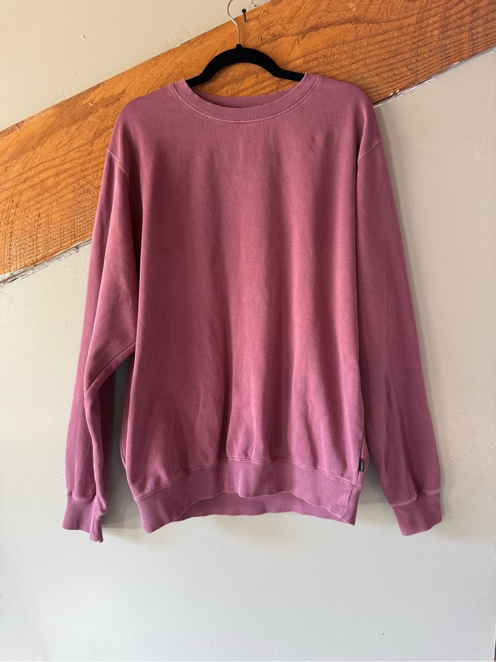 Mens Crewneck Sweatshirt in Dusty Rose